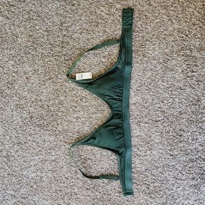 Aerie green scoop bra. No wire. Size Small. Brand new. Never been worn.